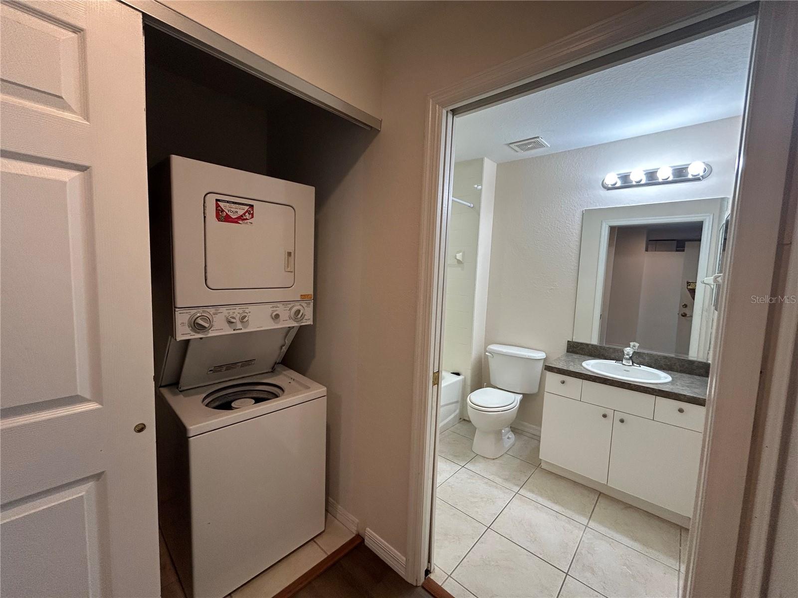 Image 17 of 29 For 5771 Sabal Trace Drive 2b5771