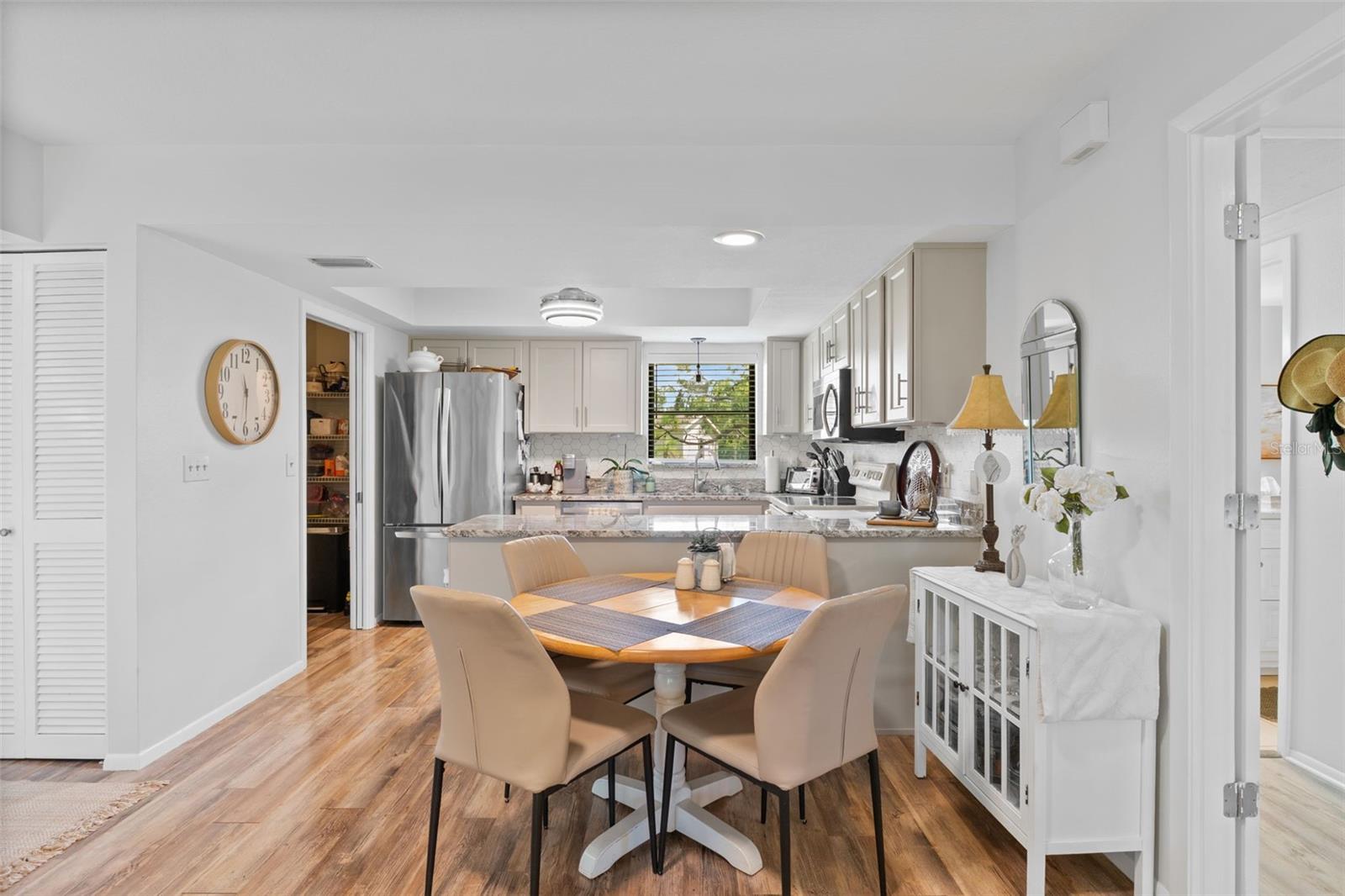Image 12 of 34 For 4260 Placica Road  17a