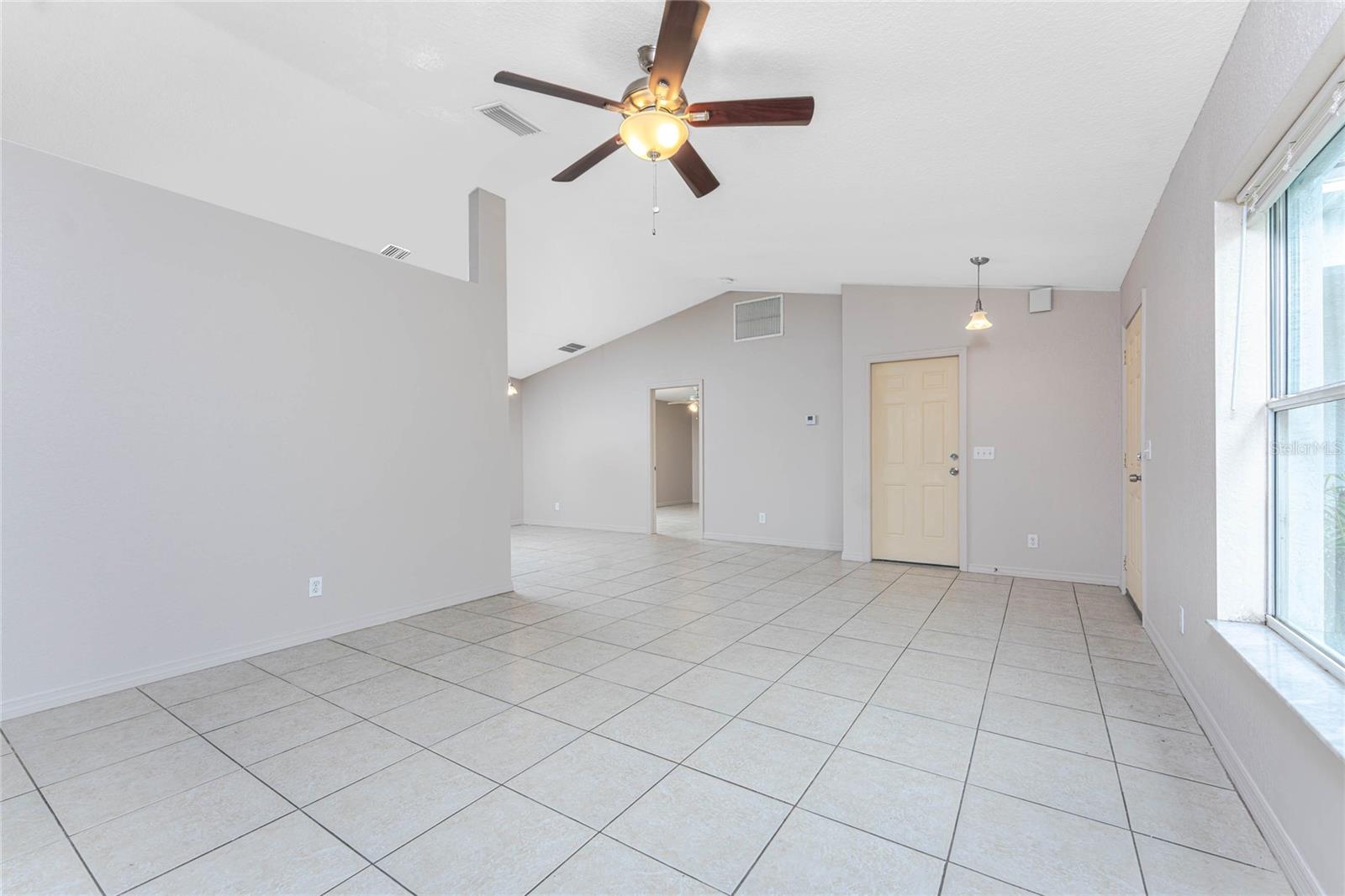 Image 10 of 43 For 6126 Cromwell Street