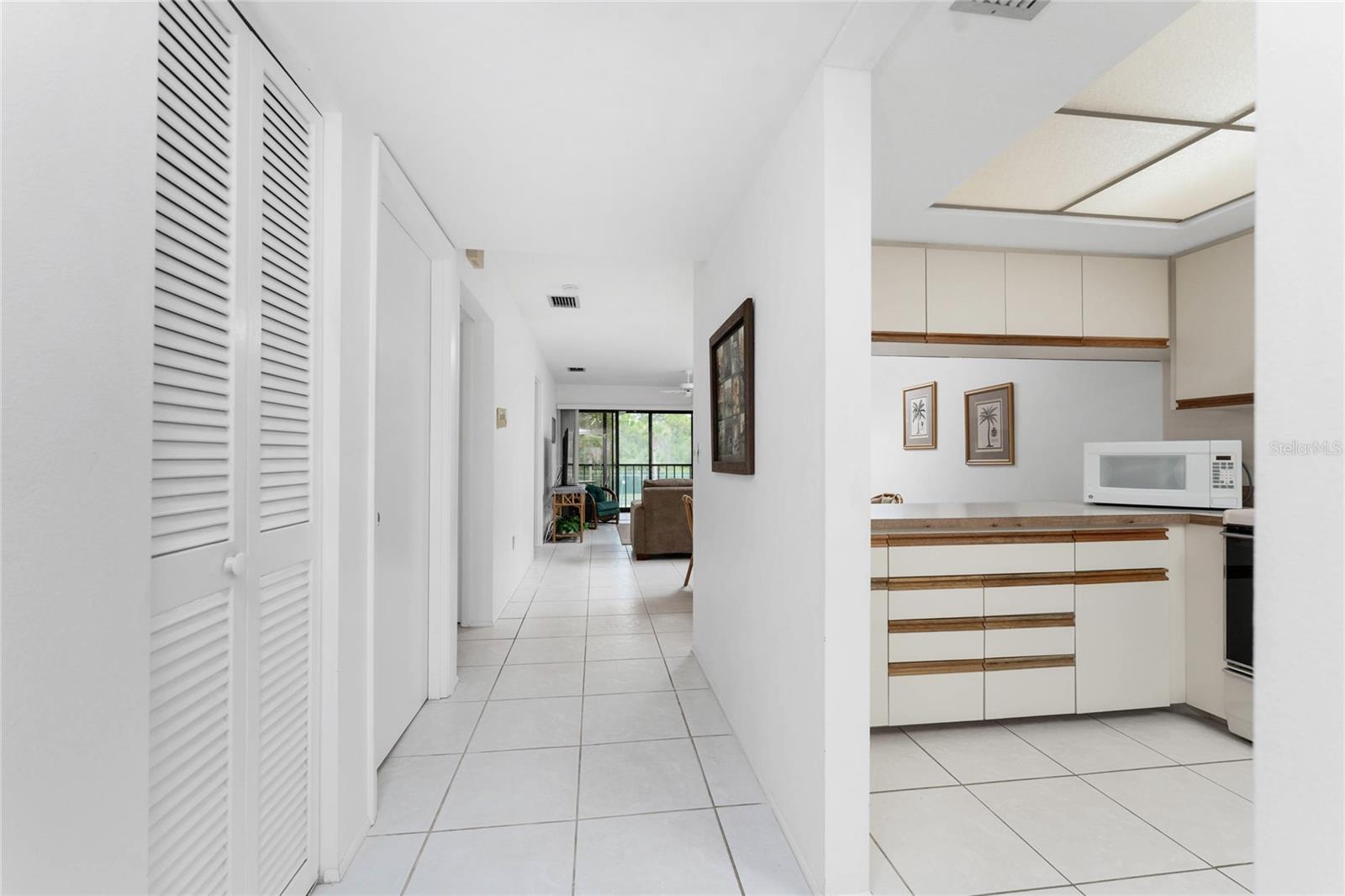 Image 16 of 42 For 4260 Placida Road 22c
