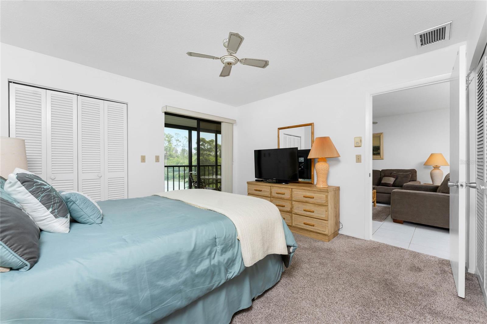Image 21 of 42 For 4260 Placida Road 22c