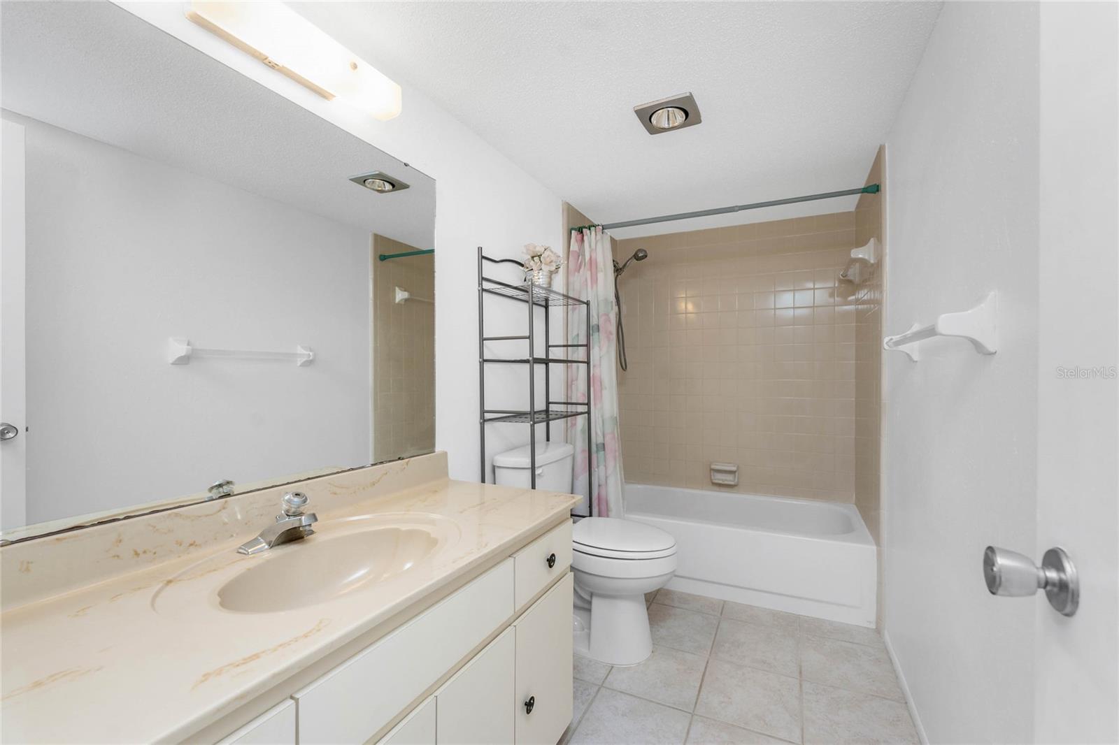 Image 23 of 42 For 4260 Placida Road 22c