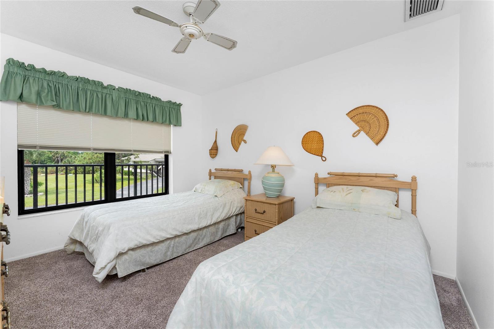 Image 25 of 42 For 4260 Placida Road 22c