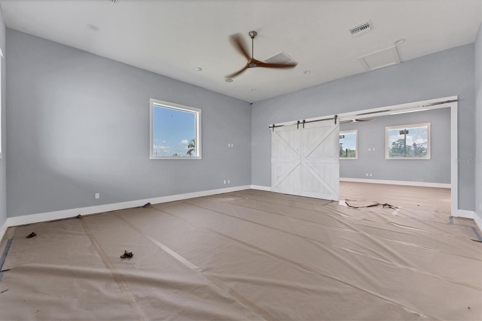 Image 31 of 79 For 9001 Gasparilla Road 22