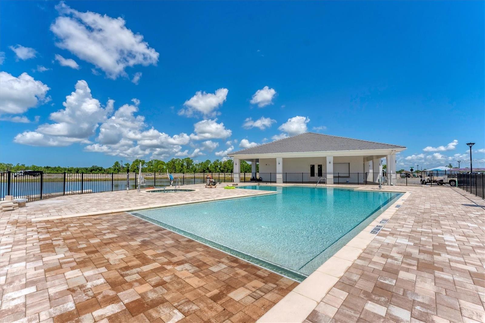 Image 52 of 79 For 9001 Gasparilla Road 22
