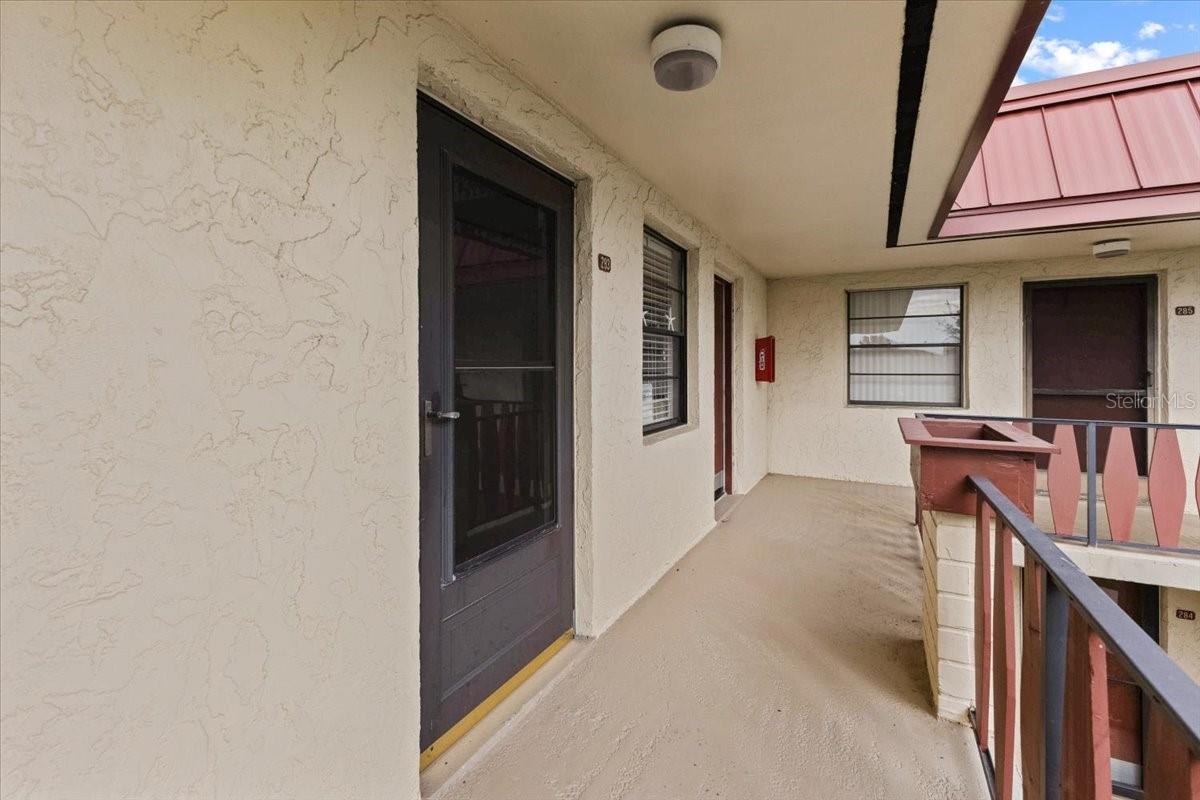 Image 7 of 49 For 66 Boundary Boulevard 283