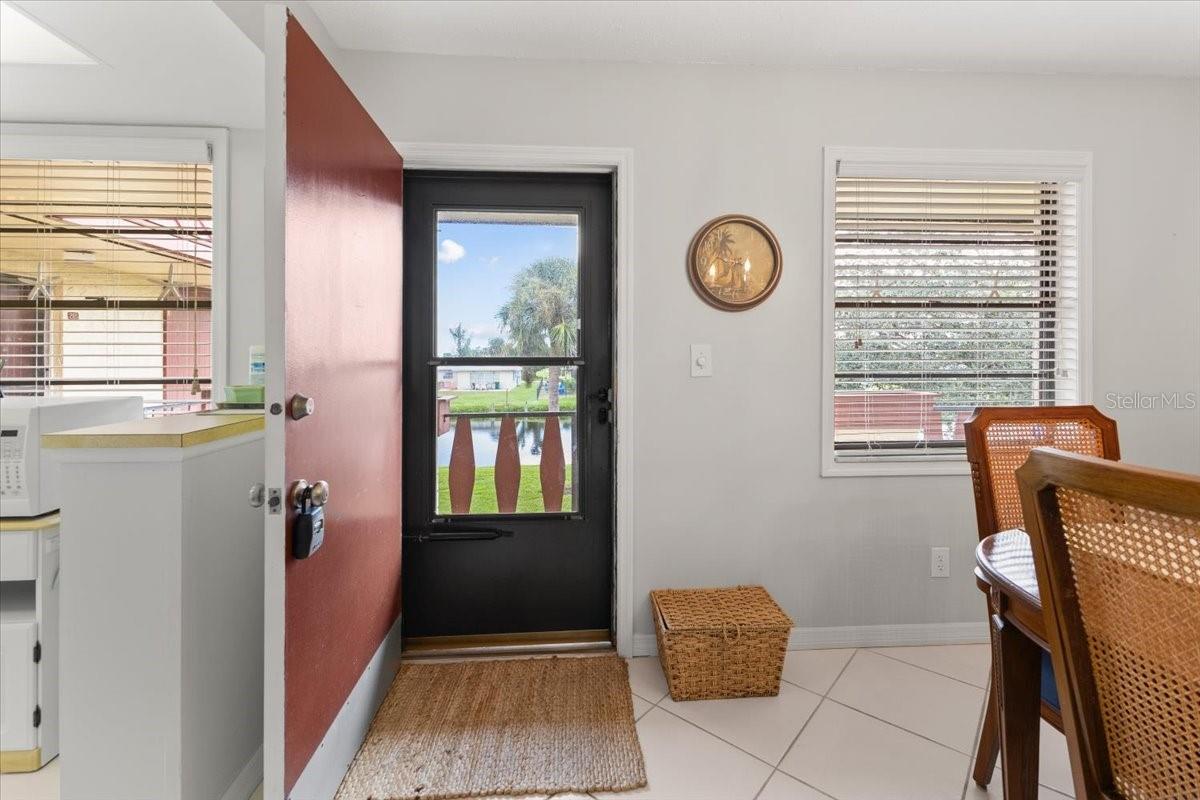 Image 8 of 49 For 66 Boundary Boulevard 283