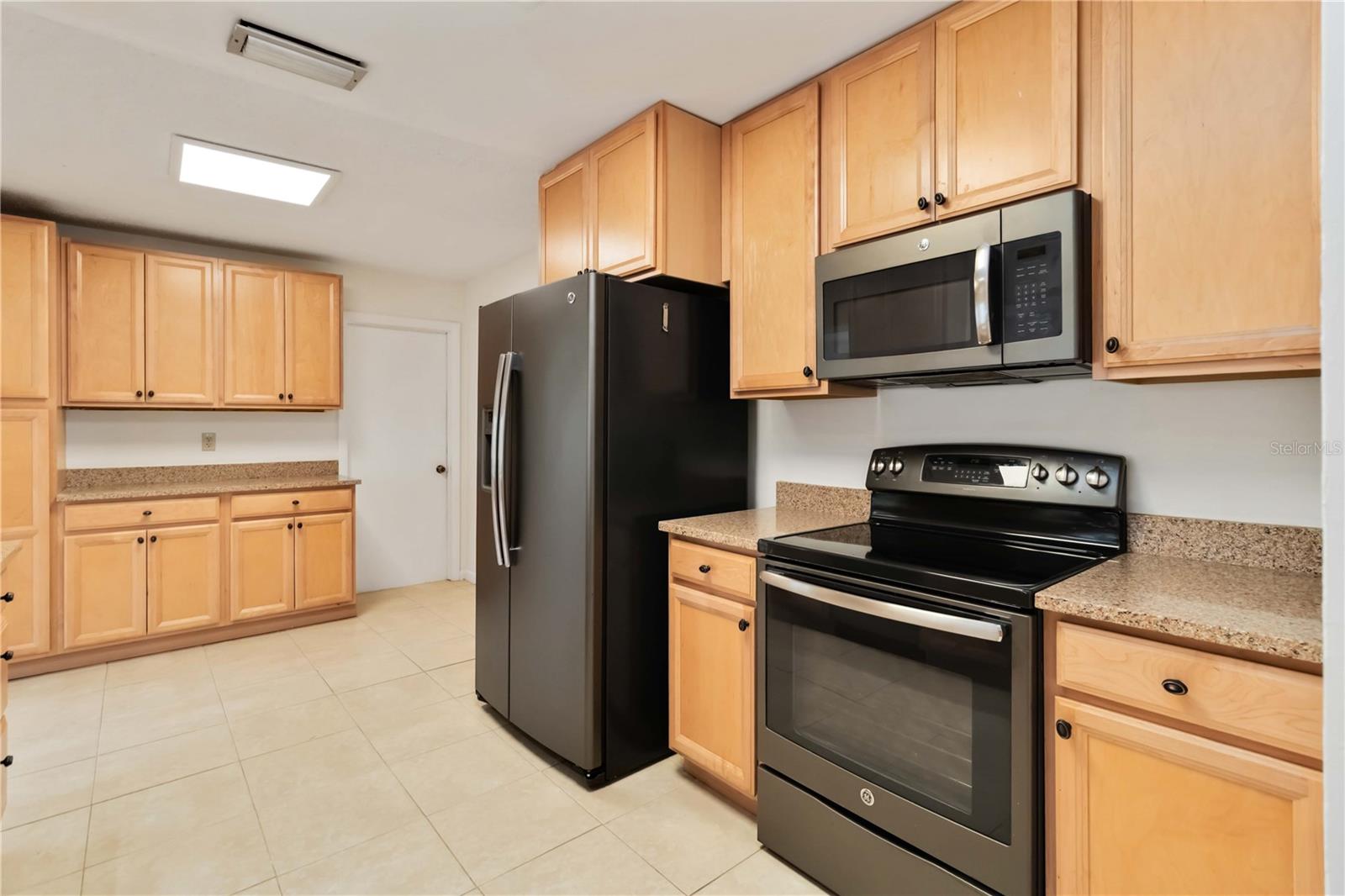 Image 17 of 57 For 735 73rd Terrace