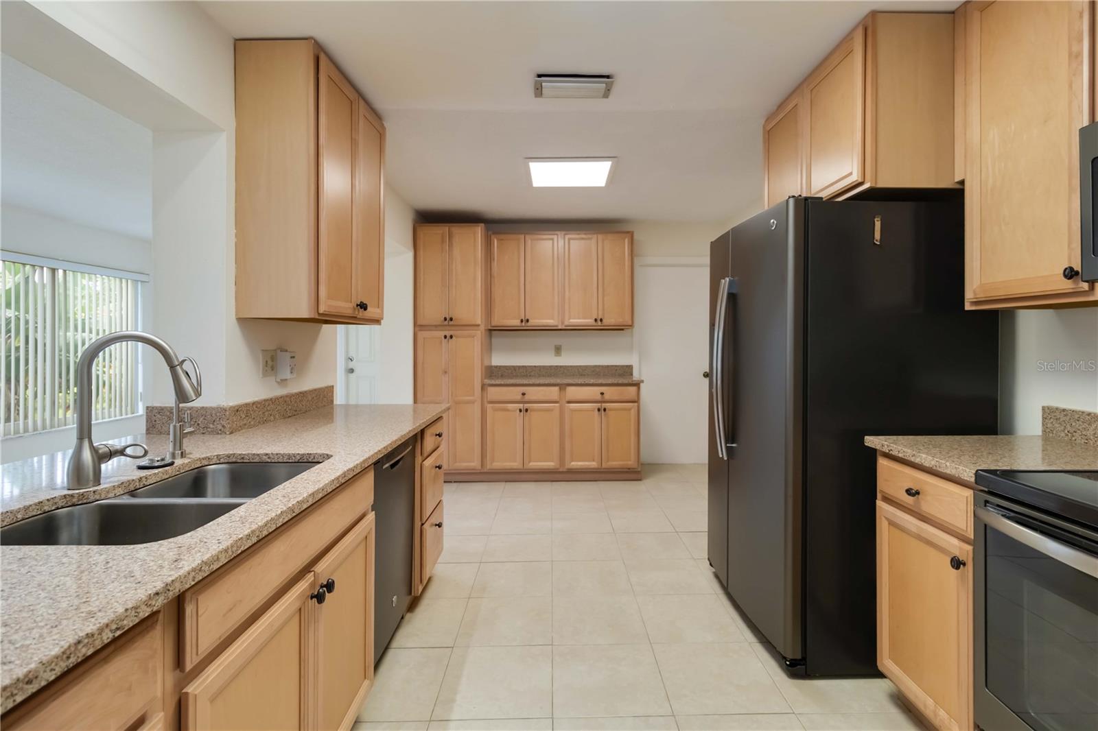 Image 18 of 57 For 735 73rd Terrace