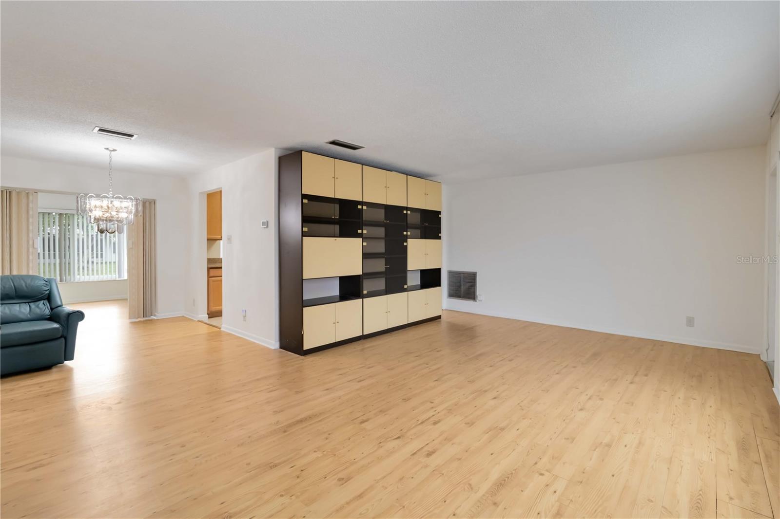 Image 6 of 57 For 735 73rd Terrace
