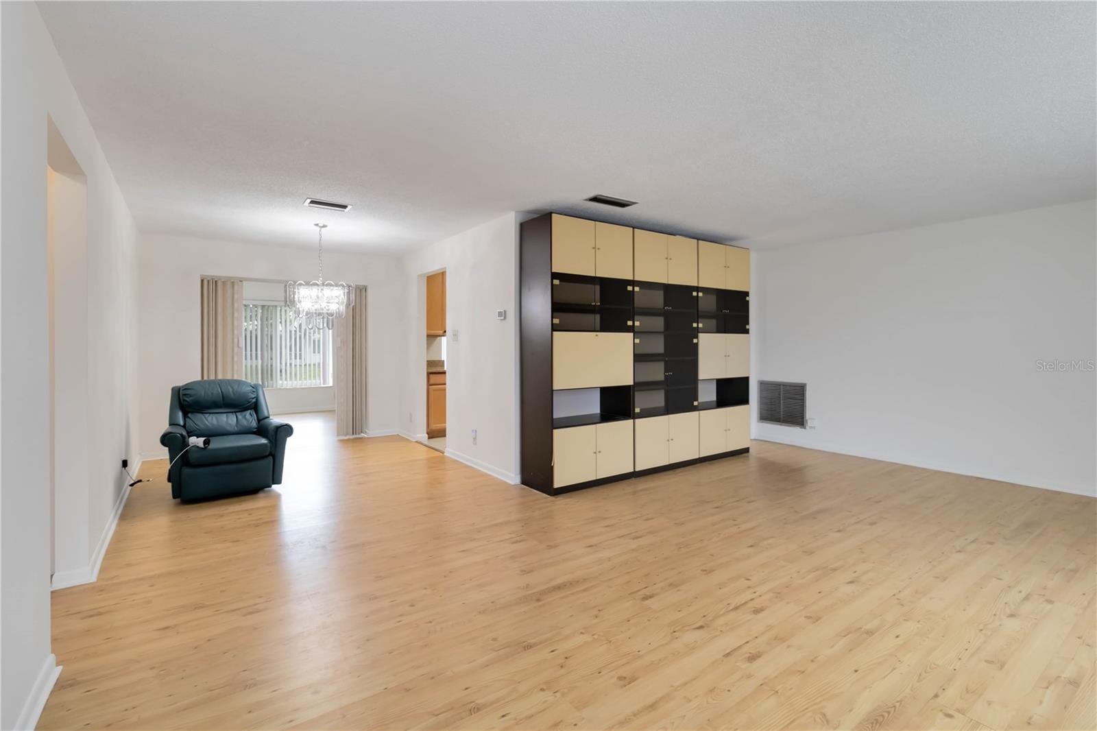 Image 7 of 57 For 735 73rd Terrace