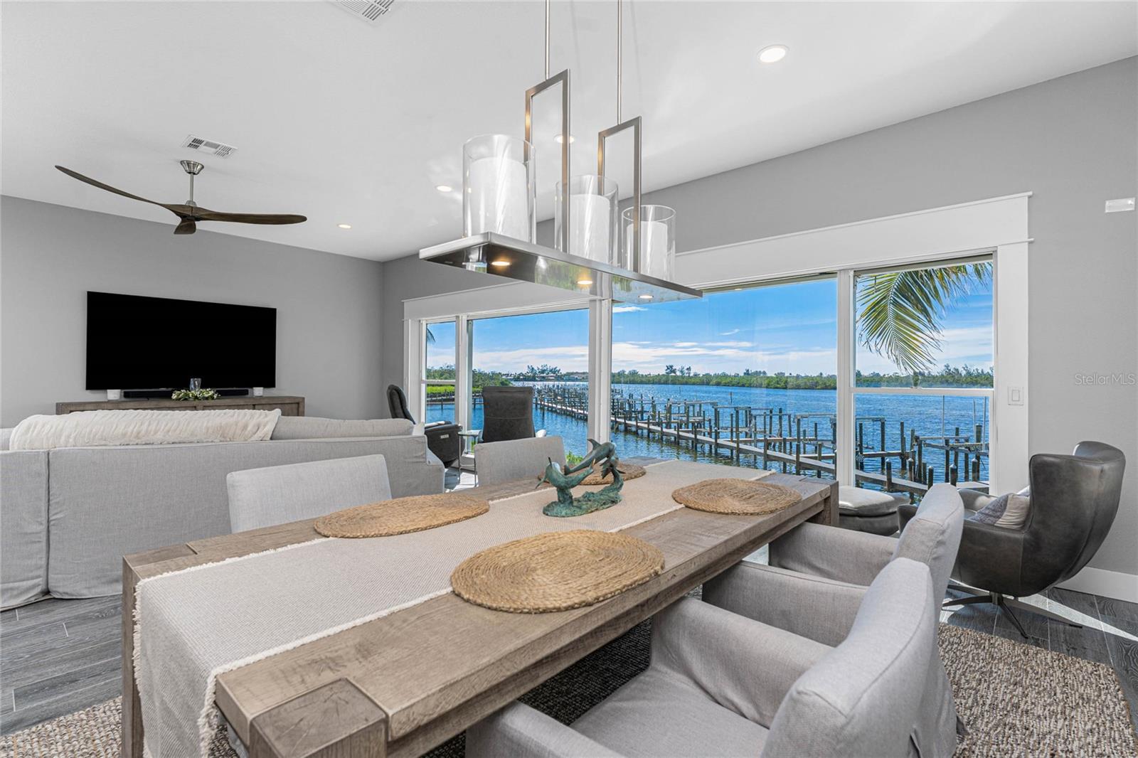 Image 7 of 58 For 1380 Beach Road 2