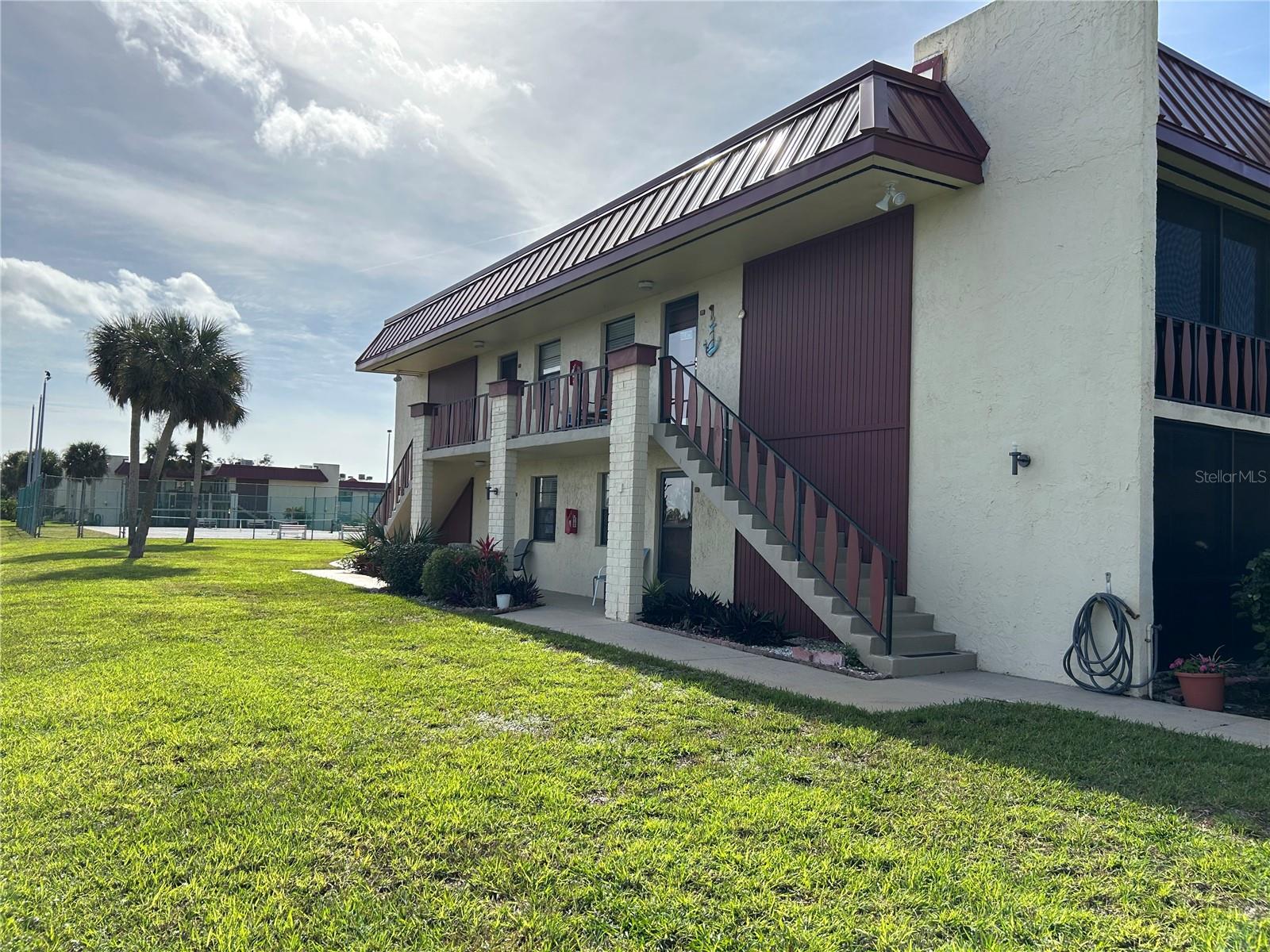 Image 6 of 45 For 72 Boundary Boulevard 224