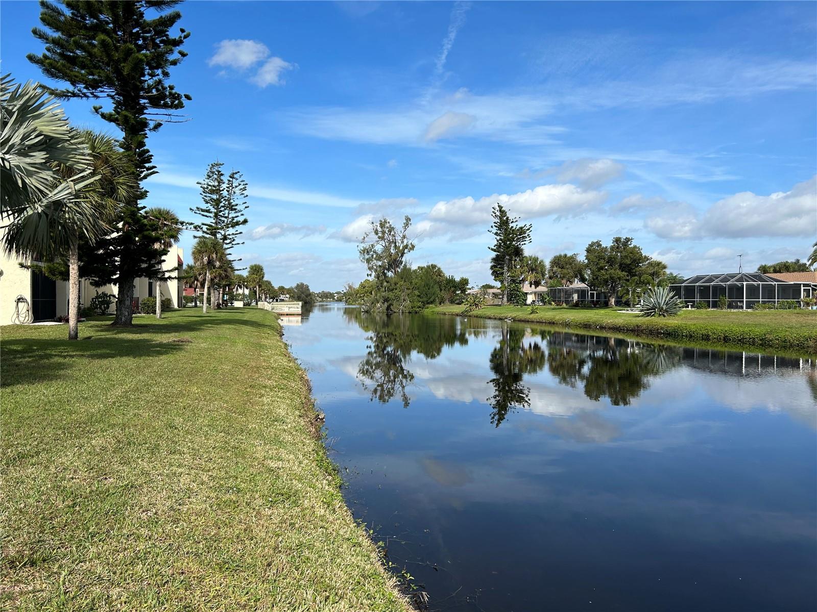 Image 9 of 45 For 72 Boundary Boulevard 224
