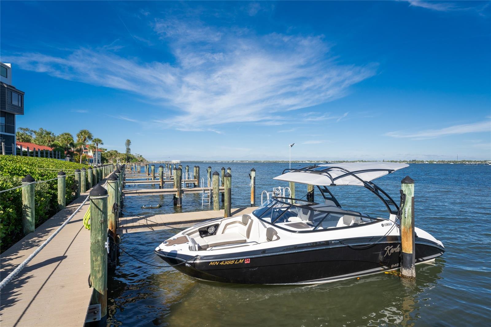 Image 31 of 32 For 2955 Beach Road E122