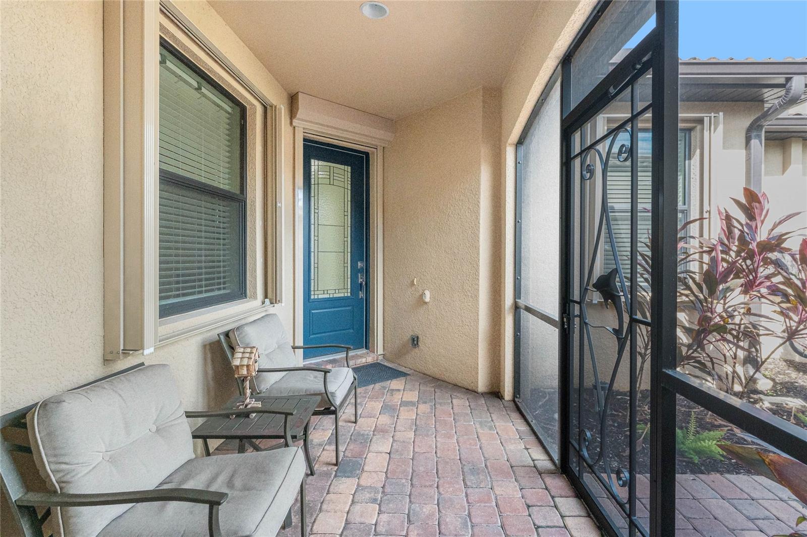 Image 3 of 66 For 13873 Alafaya Street