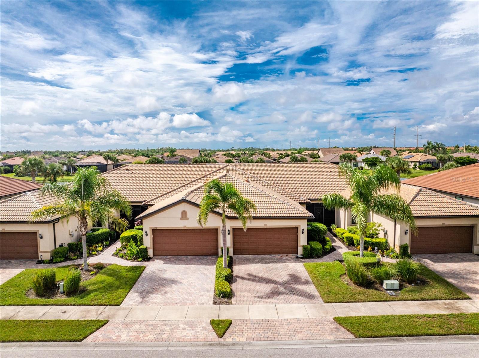 Image 34 of 66 For 13873 Alafaya Street