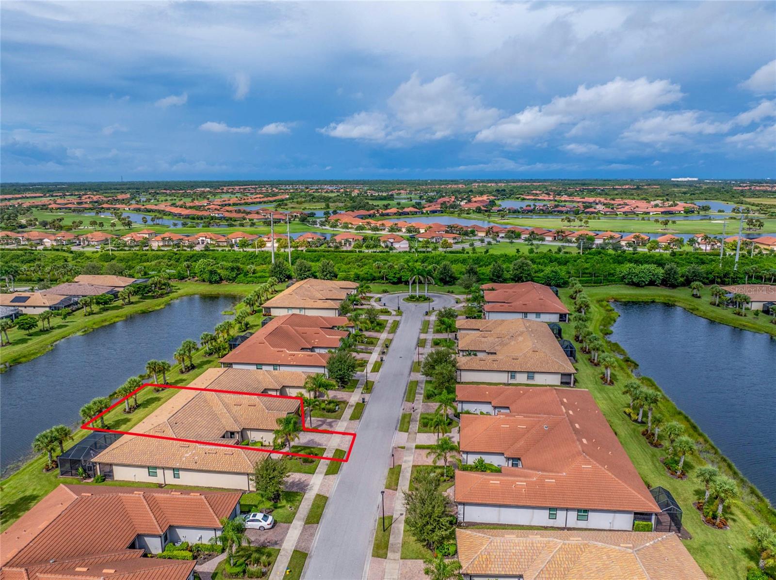 Image 36 of 66 For 13873 Alafaya Street