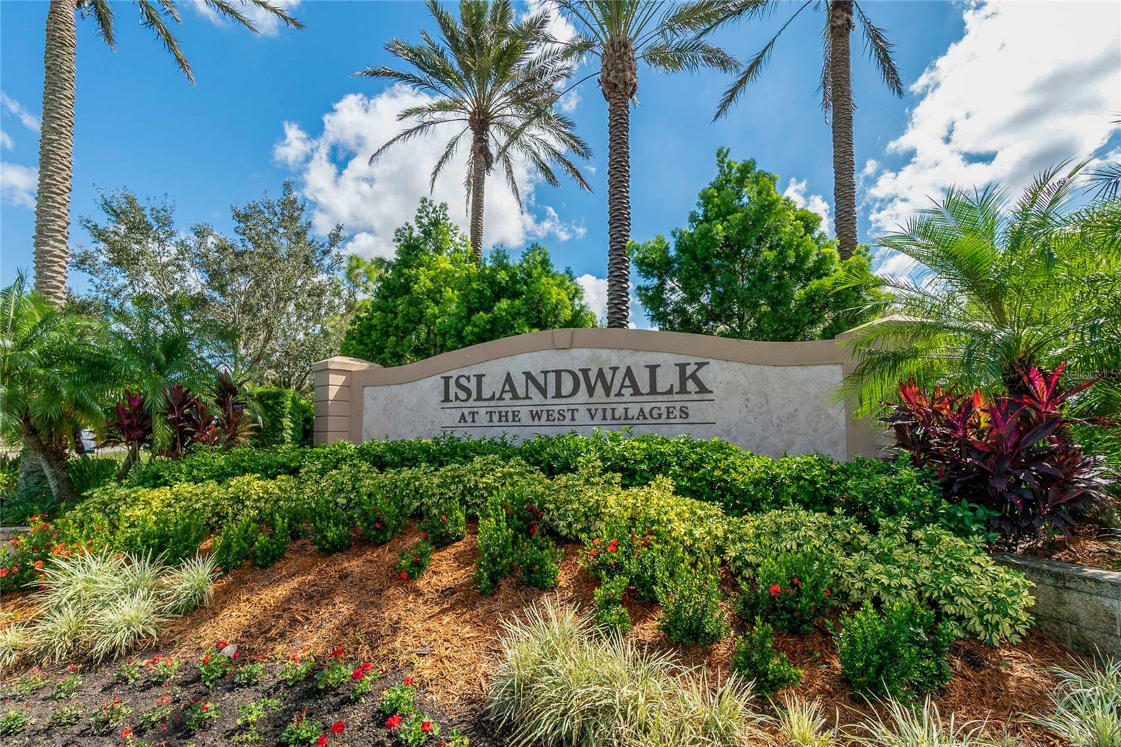 Image 38 of 66 For 13873 Alafaya Street