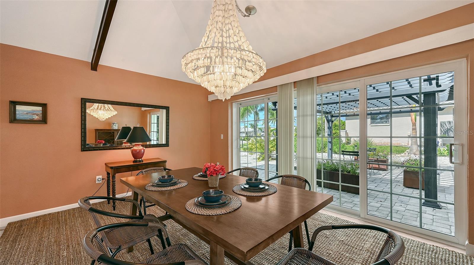 Image 20 of 84 For 608 Gardenia Drive