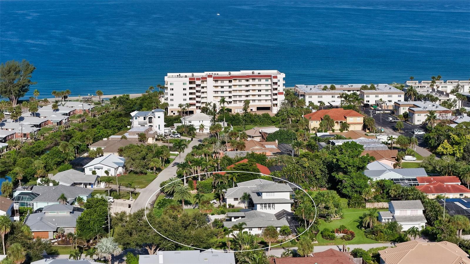 Image 4 of 84 For 608 Gardenia Drive