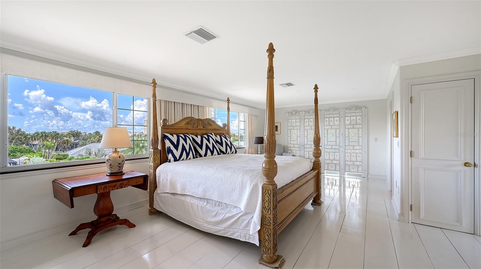 Image 58 of 84 For 608 Gardenia Drive