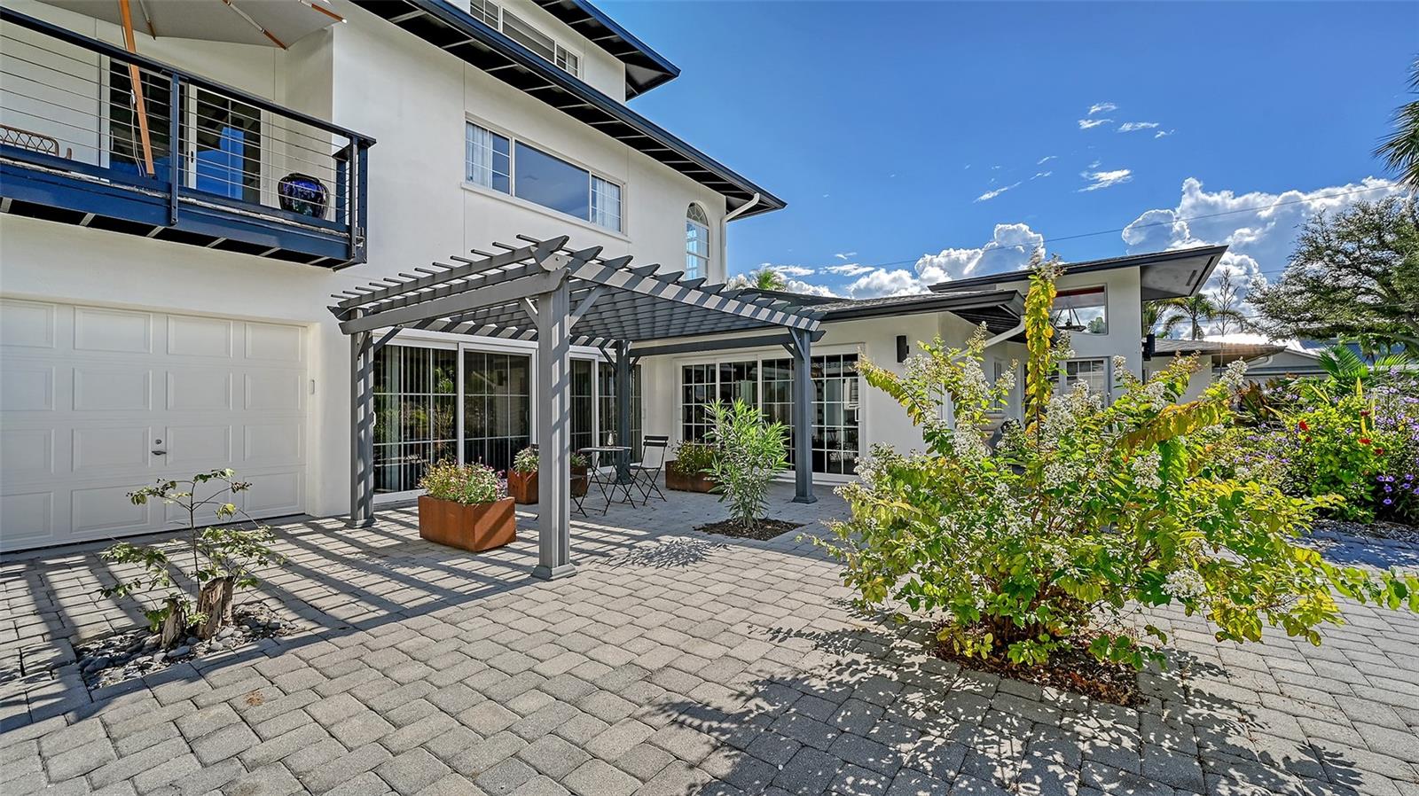 Image 71 of 84 For 608 Gardenia Drive