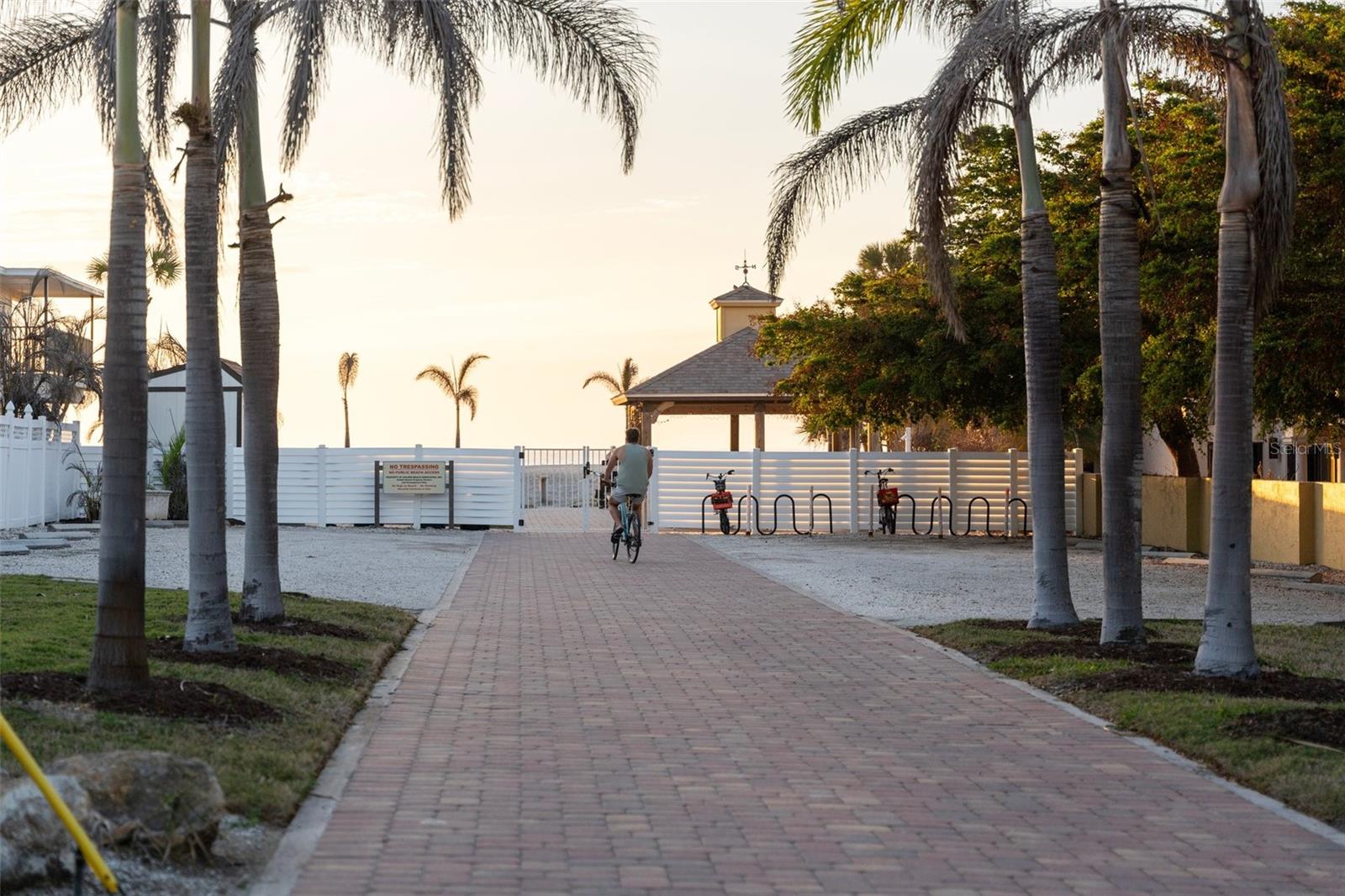 Image 87 of 91 For 608 Gardenia Drive