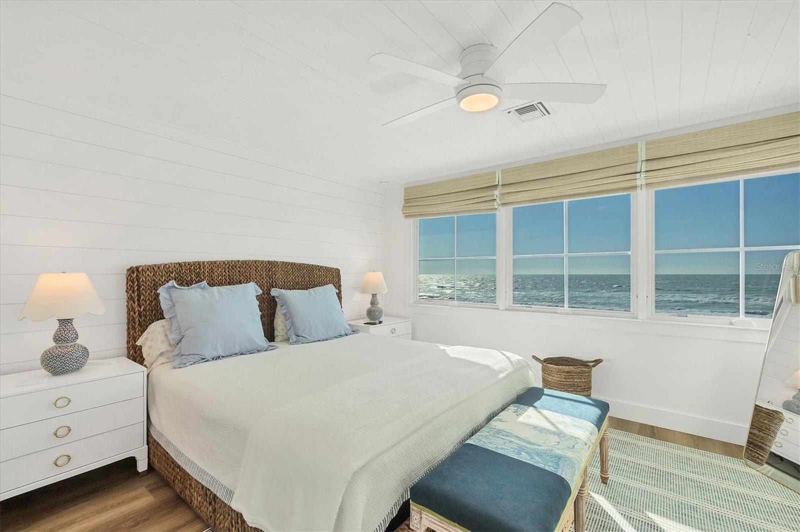 Image 18 of 39 For 290 Gulf Boulevard 17