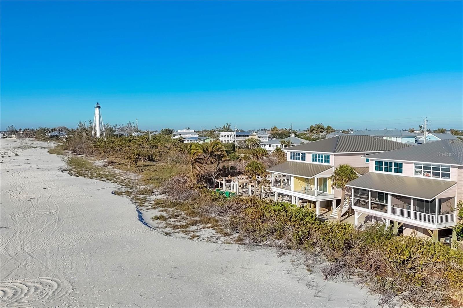 Image 5 of 39 For 290 Gulf Boulevard 17