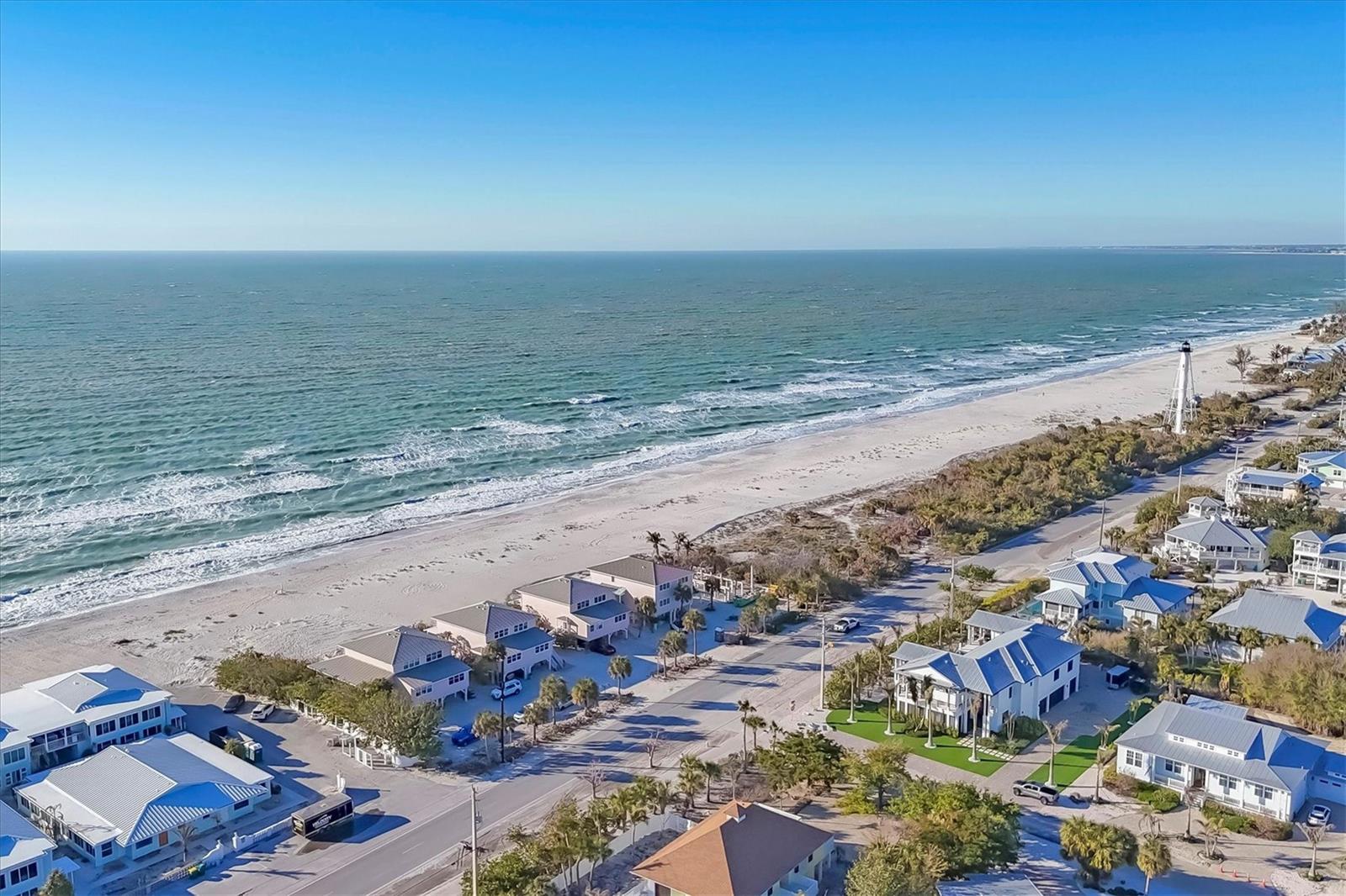 Image 6 of 39 For 290 Gulf Boulevard 17