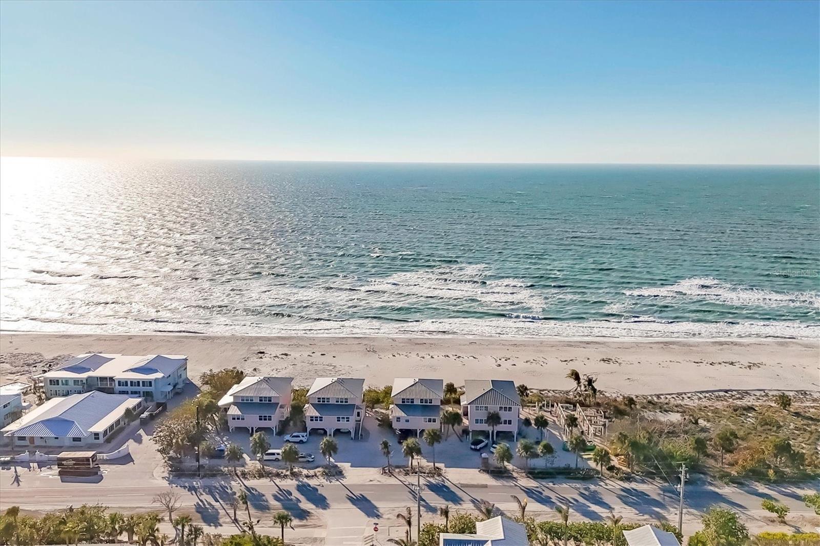 Image 7 of 39 For 290 Gulf Boulevard 17