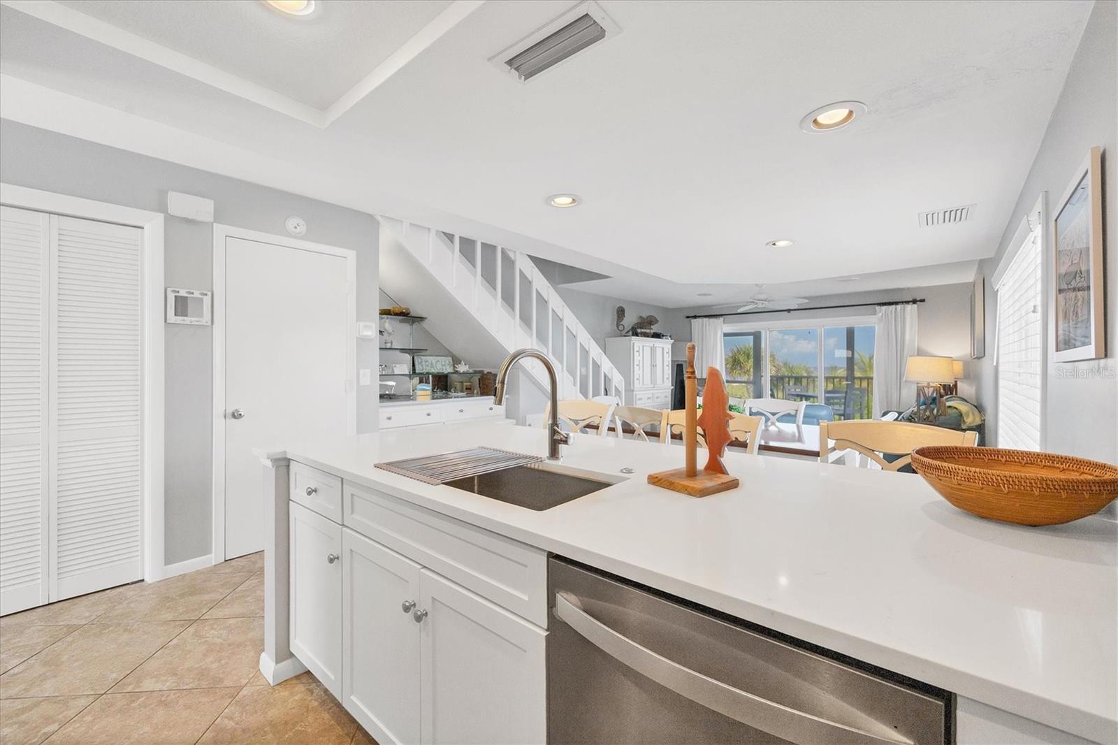 Image 17 of 36 For 420 Gulf Boulevard 13