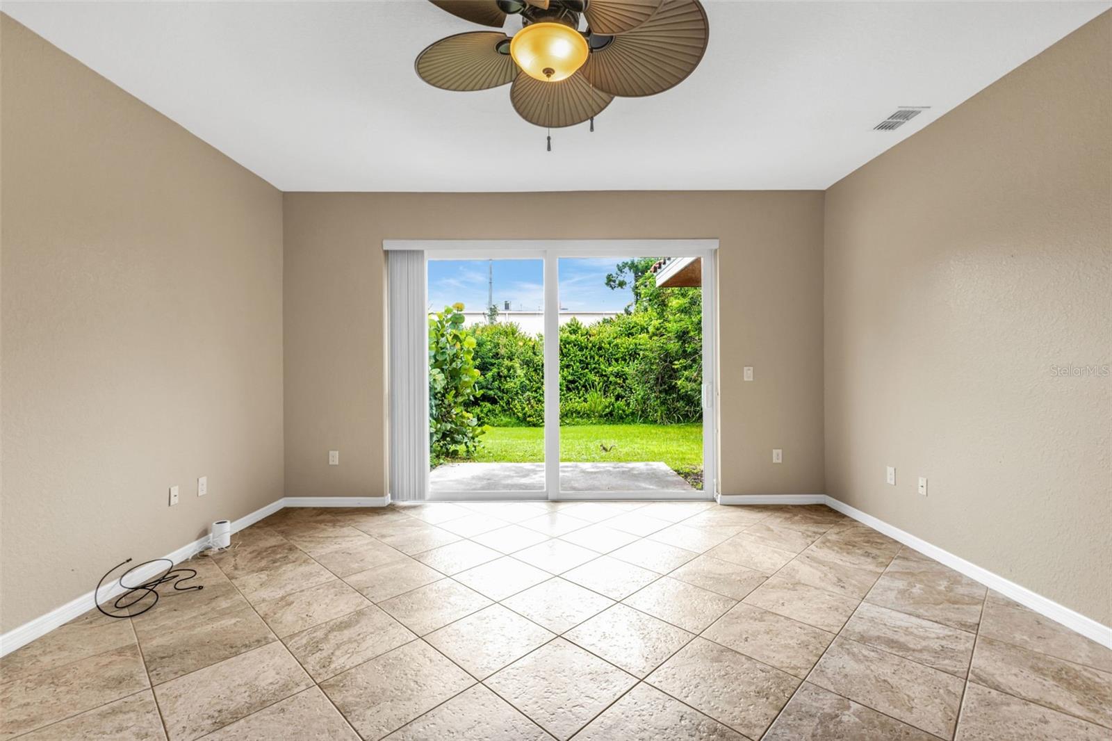 Image 10 of 23 For 3954 San Rocco Drive 112