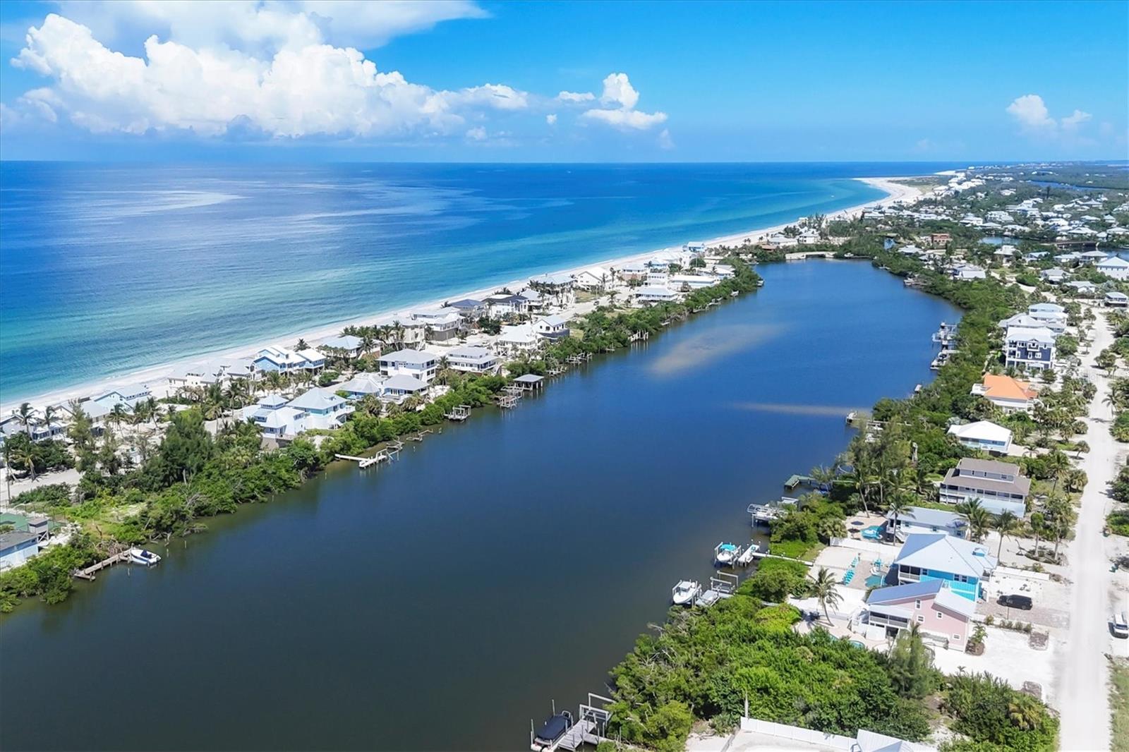 Image 11 of 17 For 208 Gulf Boulevard