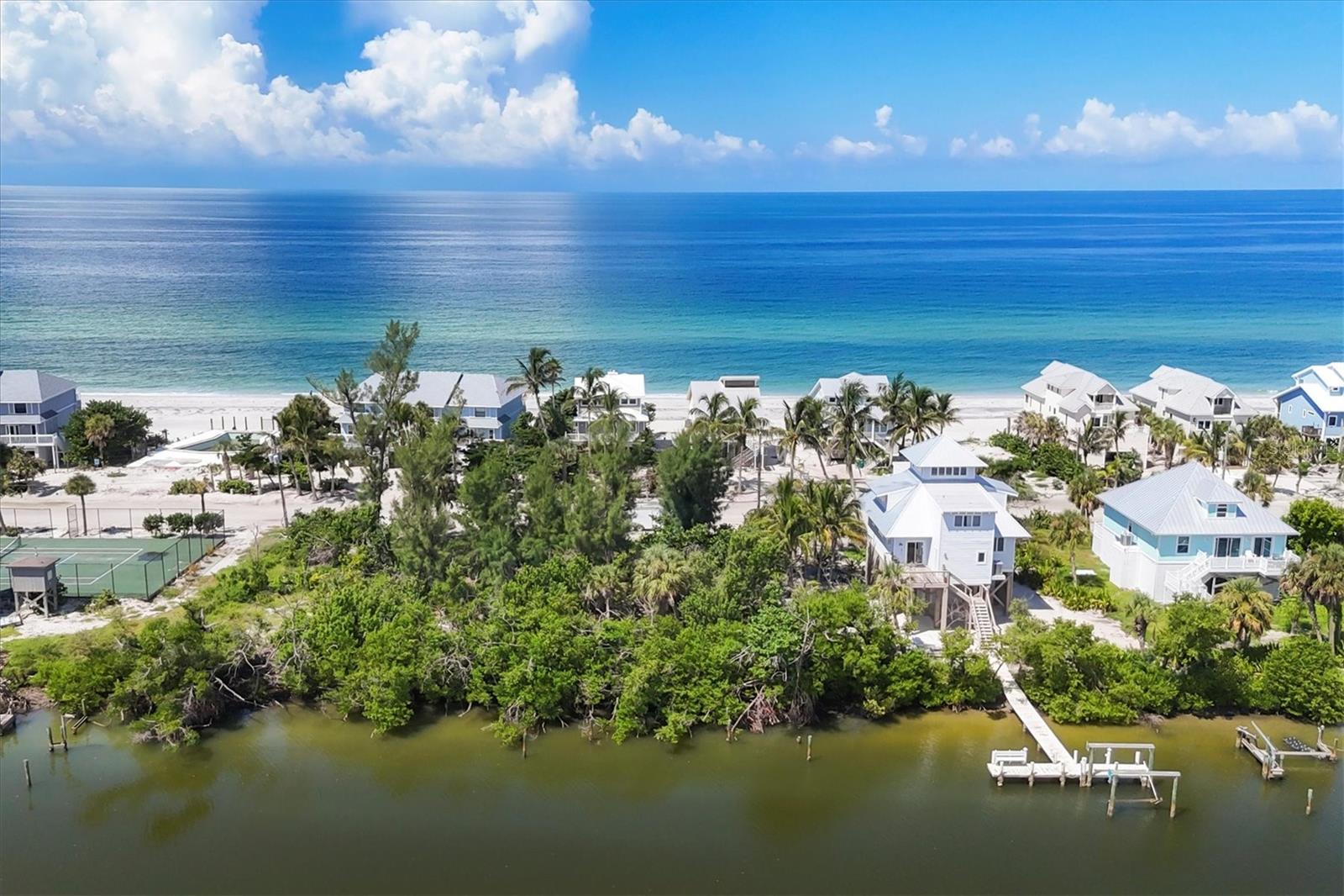 Image 8 of 17 For 208 Gulf Boulevard