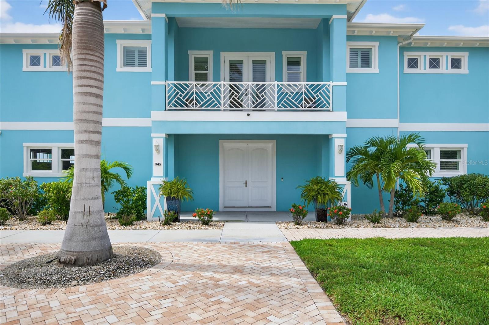 Image 16 of 100 For 345 Green Dolphin Drive