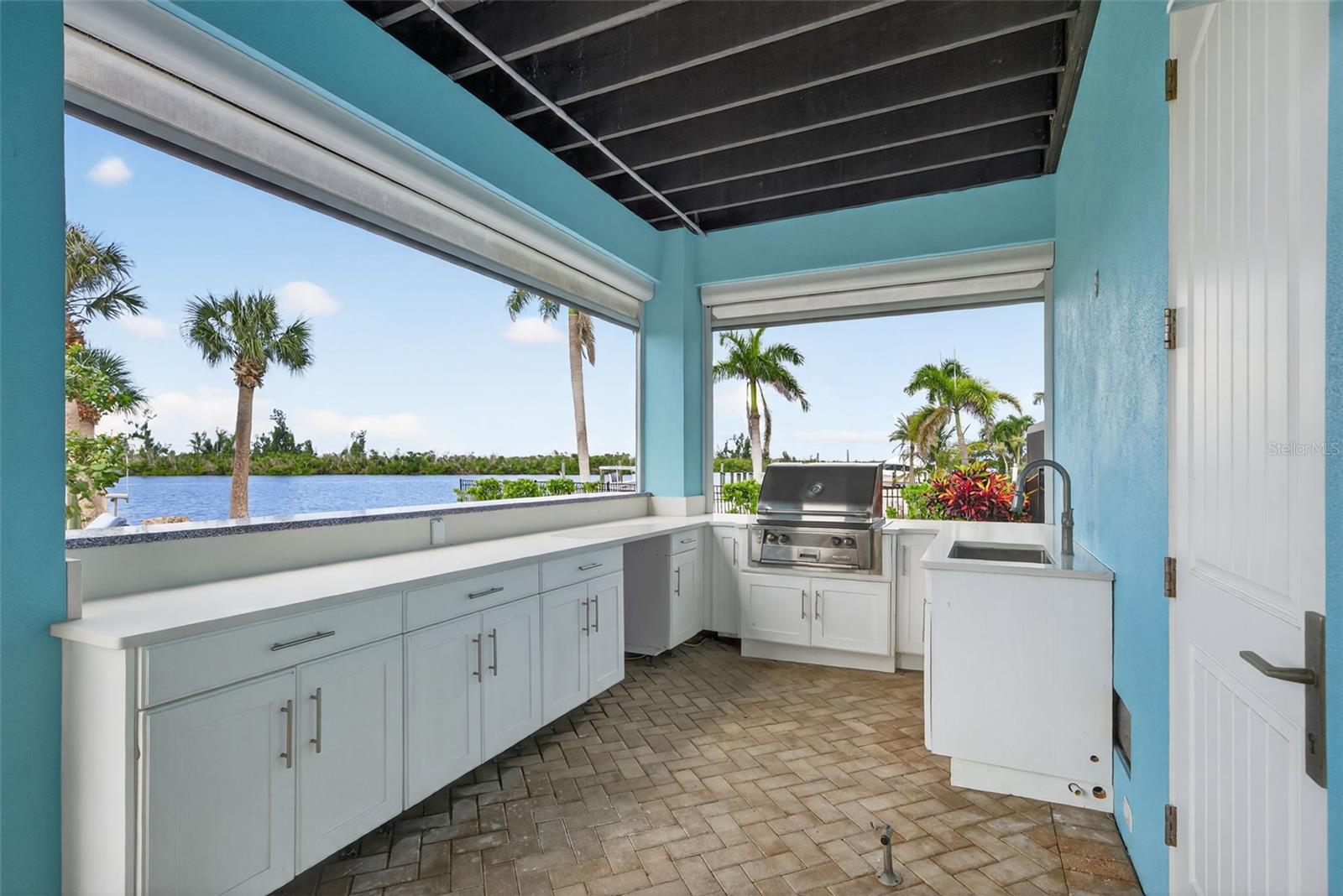Image 77 of 100 For 345 Green Dolphin Drive
