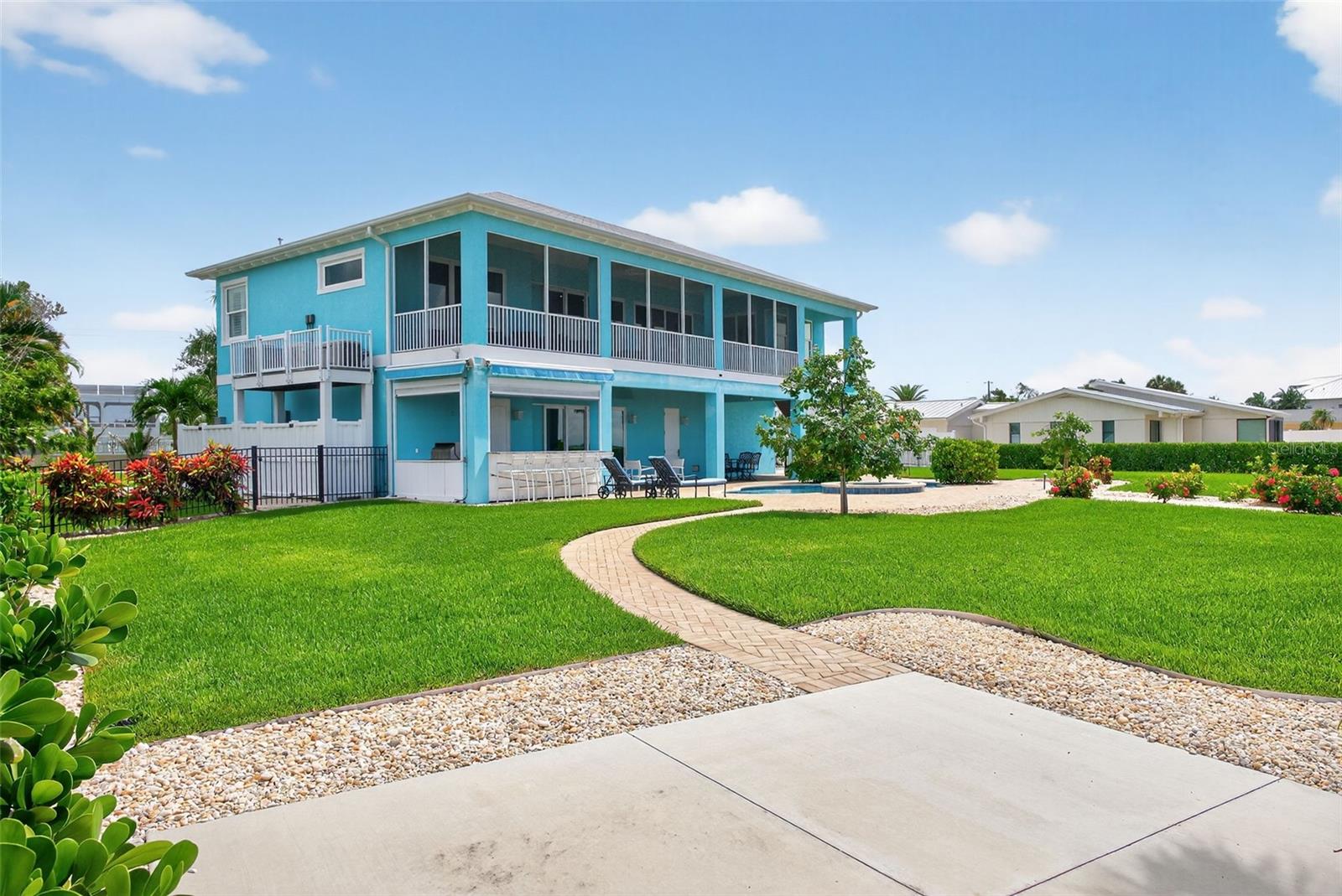 Image 86 of 100 For 345 Green Dolphin Drive