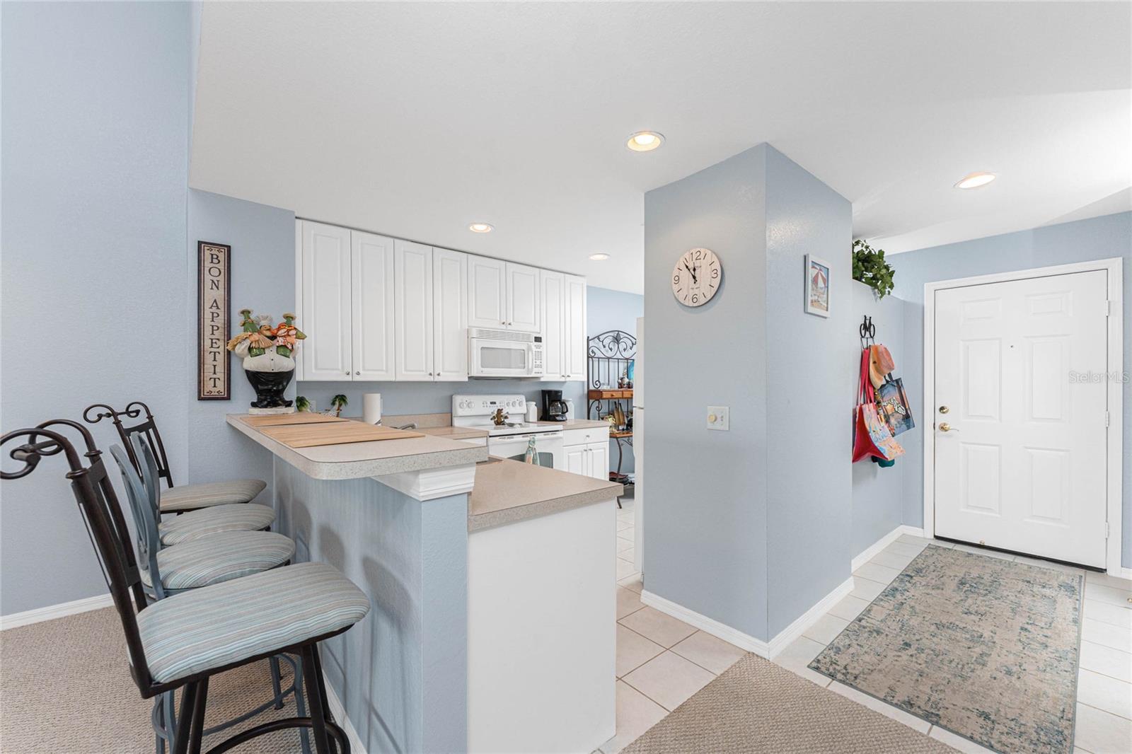 Image 6 of 45 For 5754 Sabal Trace Drive 201