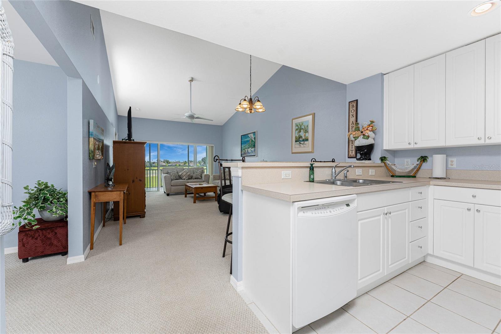 Image 9 of 45 For 5754 Sabal Trace Drive 201