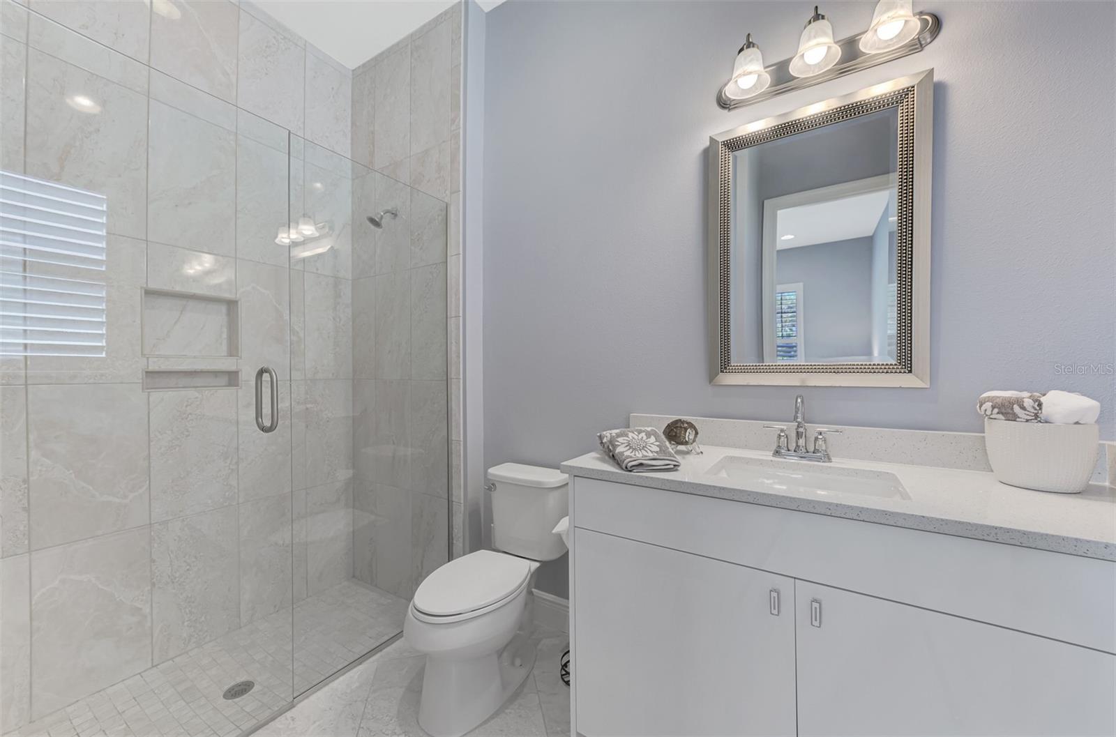 Image 40 of 100 For 23633 Copperleaf Drive