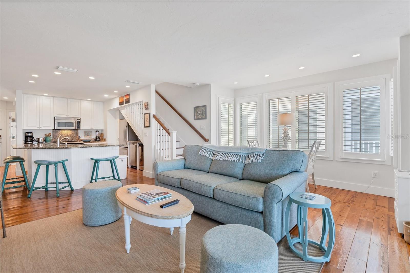 Image 13 of 49 For 480 Gulf Boulevard 6