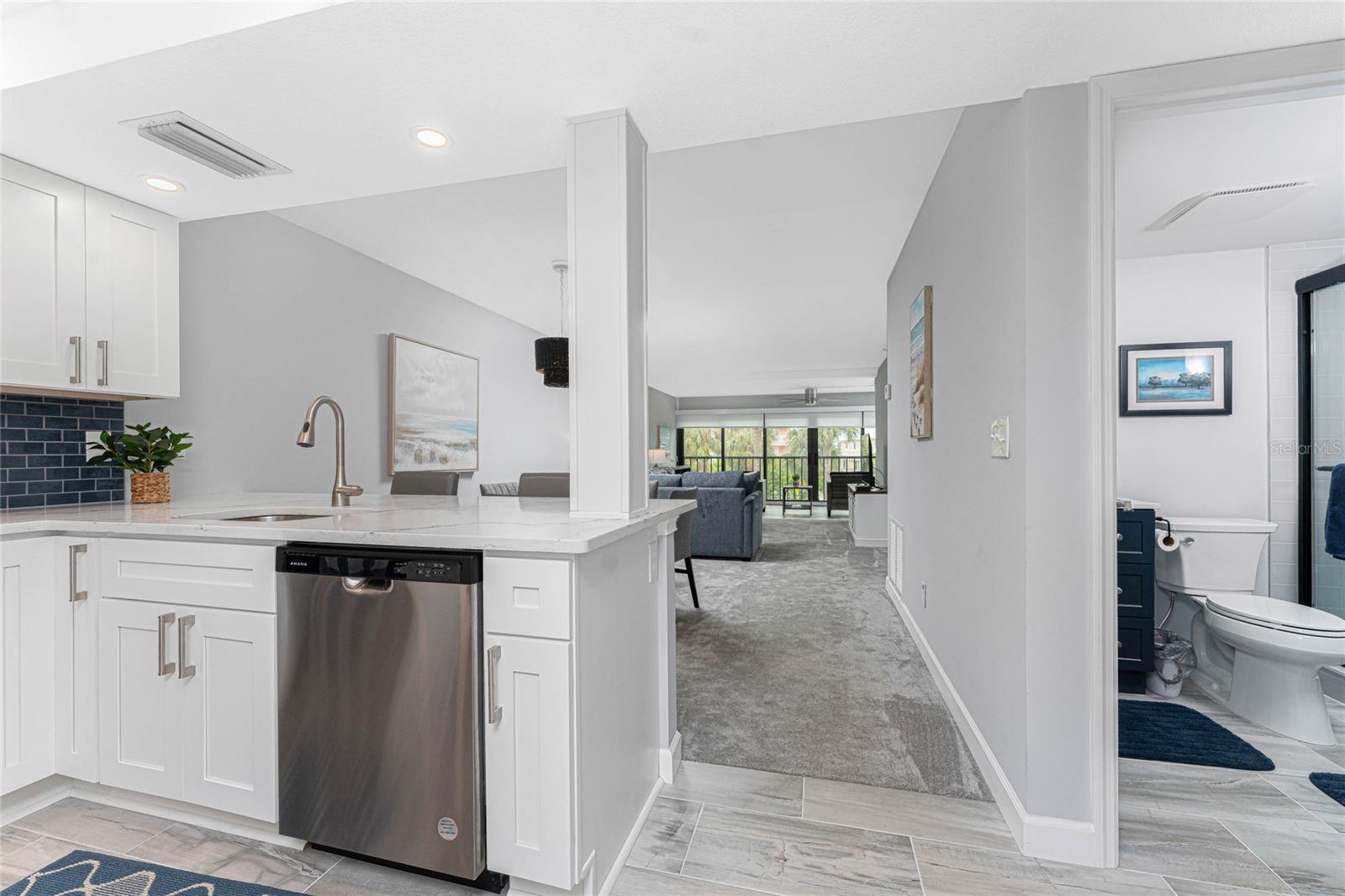 Image 12 of 60 For 1551 Beach Road 312