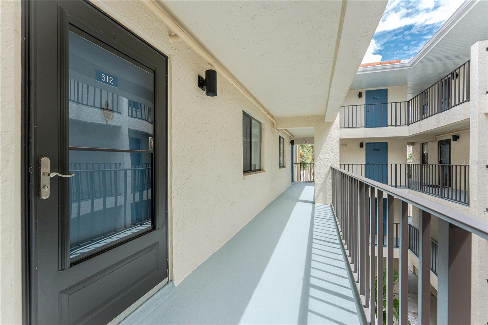 Image 2 of 60 For 1551 Beach Road 312