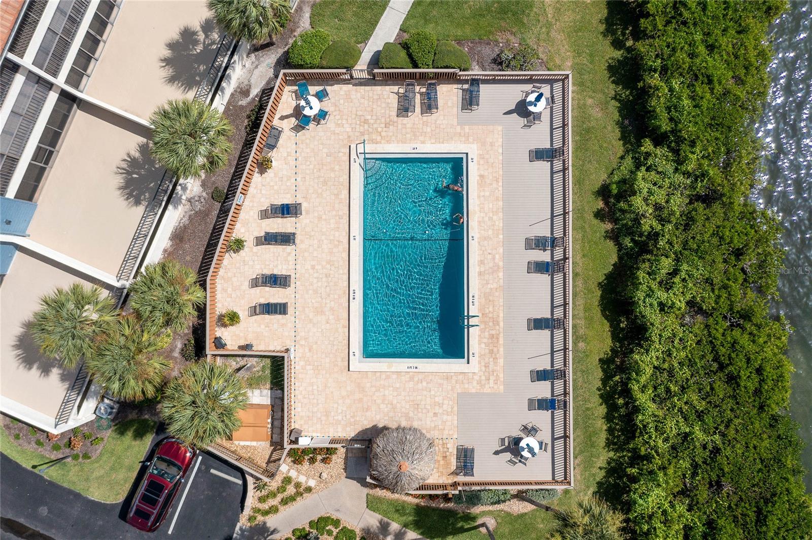 Image 36 of 60 For 1551 Beach Road 312