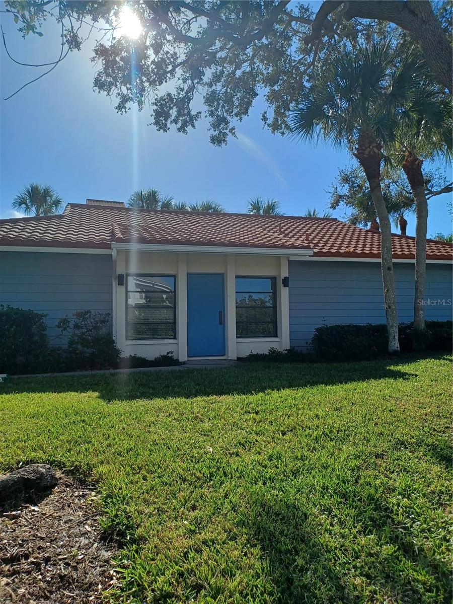 Image 41 of 60 For 1551 Beach Road 312