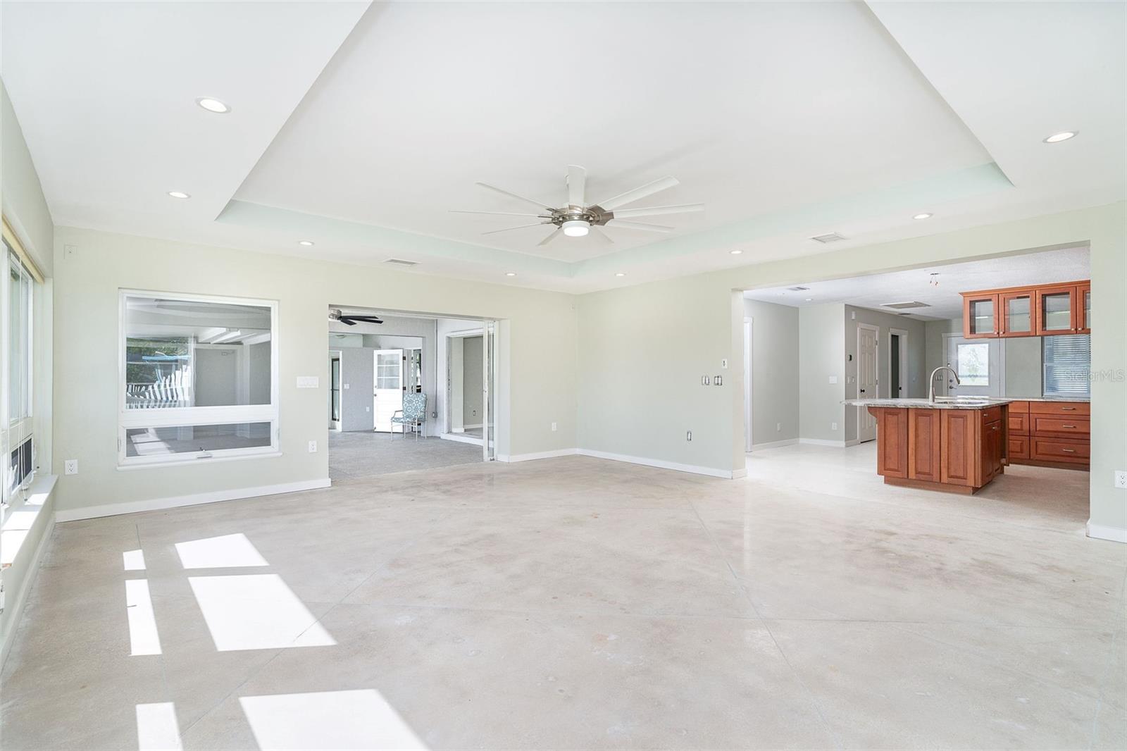 Image 16 of 58 For 150 Crestview Drive