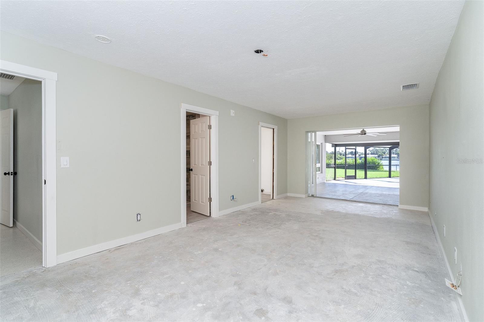 Image 39 of 58 For 150 Crestview Drive