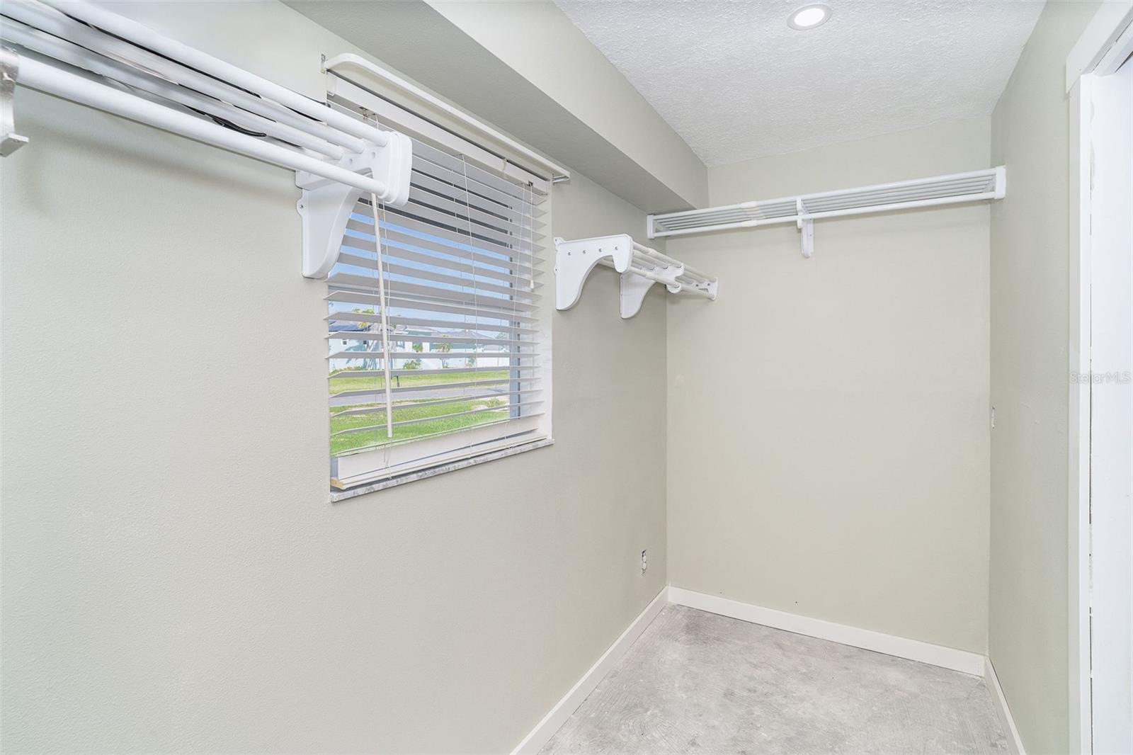 Image 44 of 58 For 150 Crestview Drive